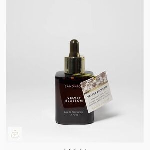 Velvet Blossom Perfume Oil Dropper 50ml